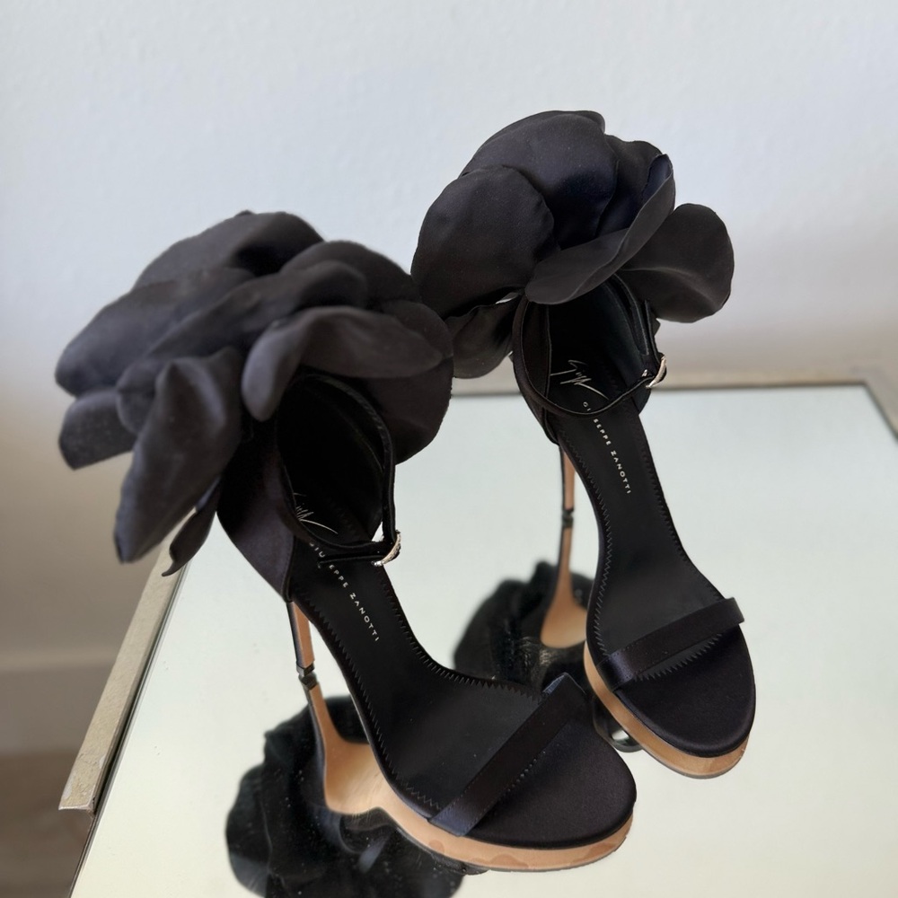 New GIUSEPPE ZANOTTI Peony 115mm Sandals In Schwarz $1,395 37 - Picture 12 of 13